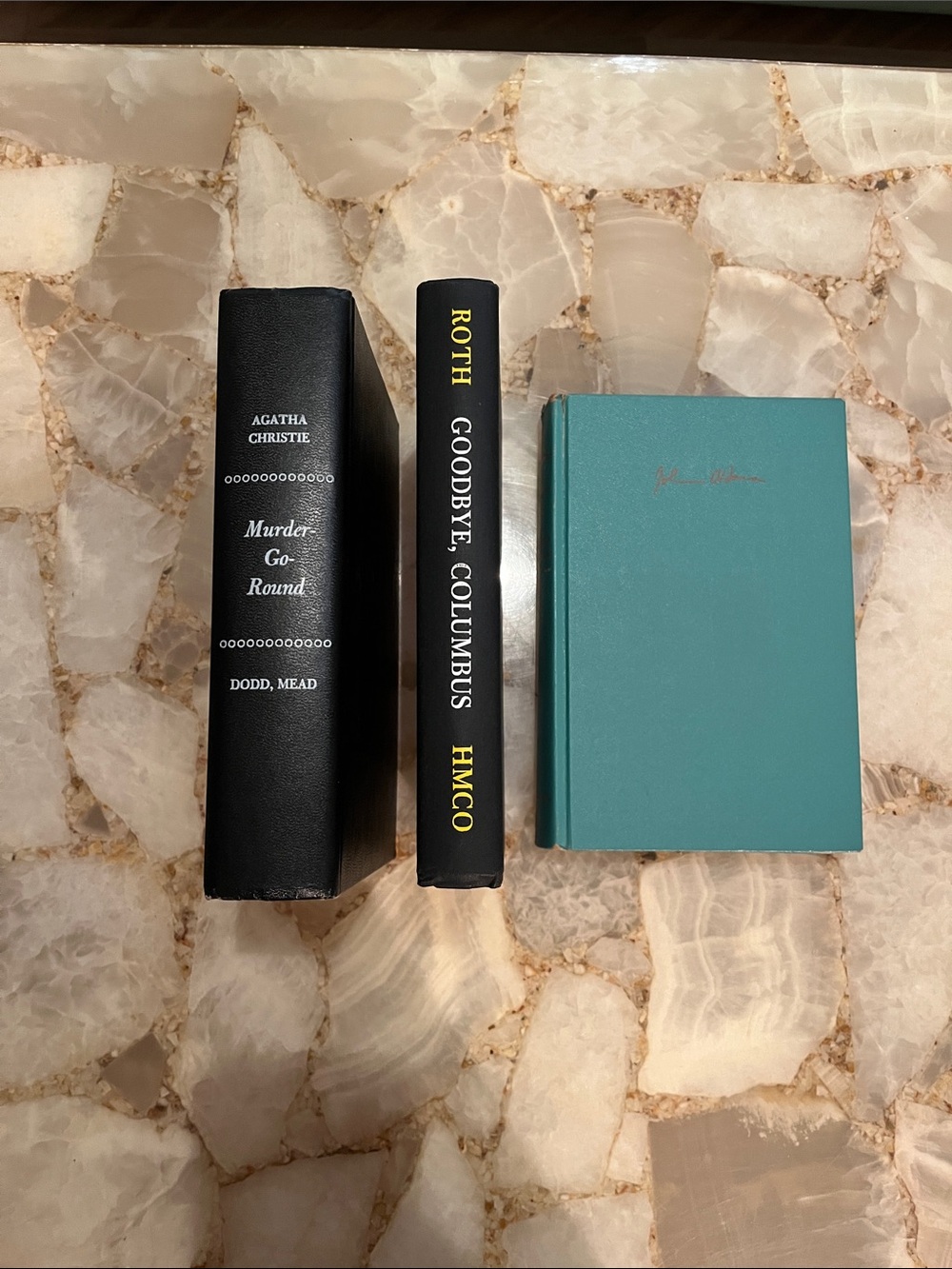 Hardcover Books-Agatha Christie
Murder go round
Philip Roth-Goodbye, Columbus